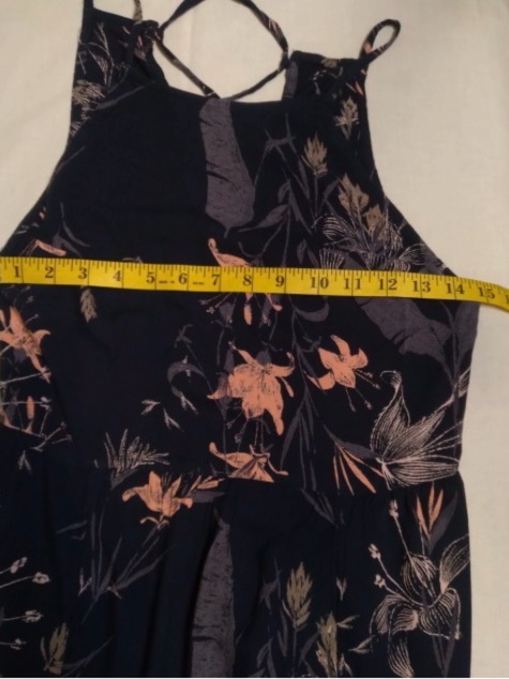 ROXY Midi length Dress. Lace up back. Side zipper. Size Small - Picture 6 of 9